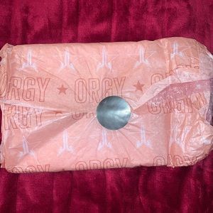 BNIB JEFFREE STAR ORGY PALETTE